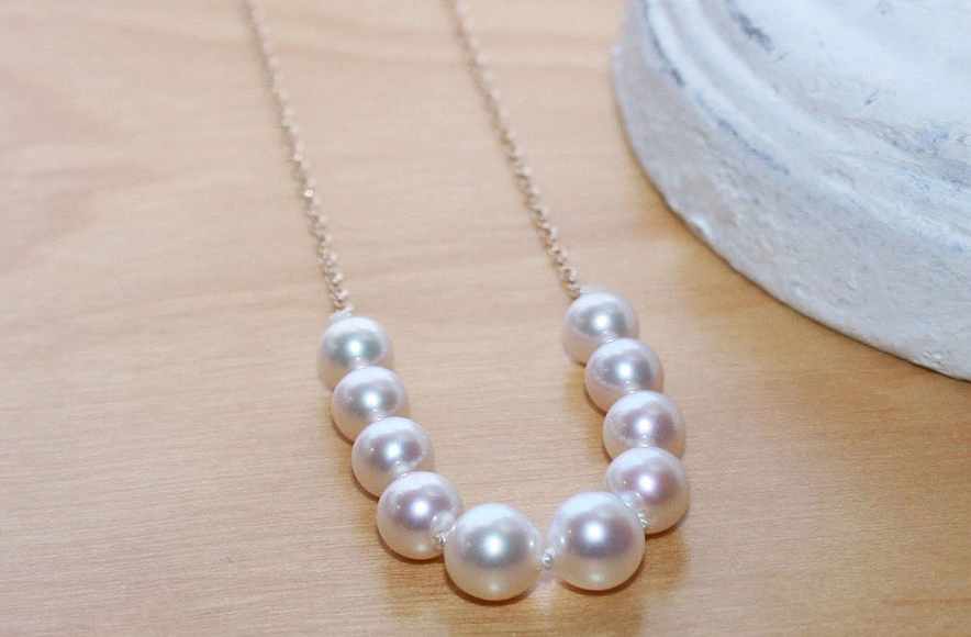 Start a Create-A-Pearl starter necklace.