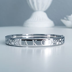 Engravable Silver Baby Bangle Bracelet/