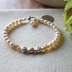 Birthstone Bracelet for Mom / Grandmother/